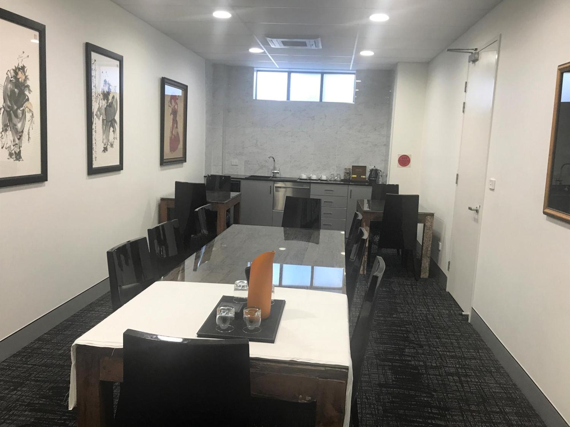 Crown On Darby Newcastle Aparthotel Ngoại thất bức ảnh